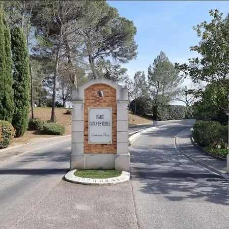 Chez K&d Studioterra Saint-Raphaël